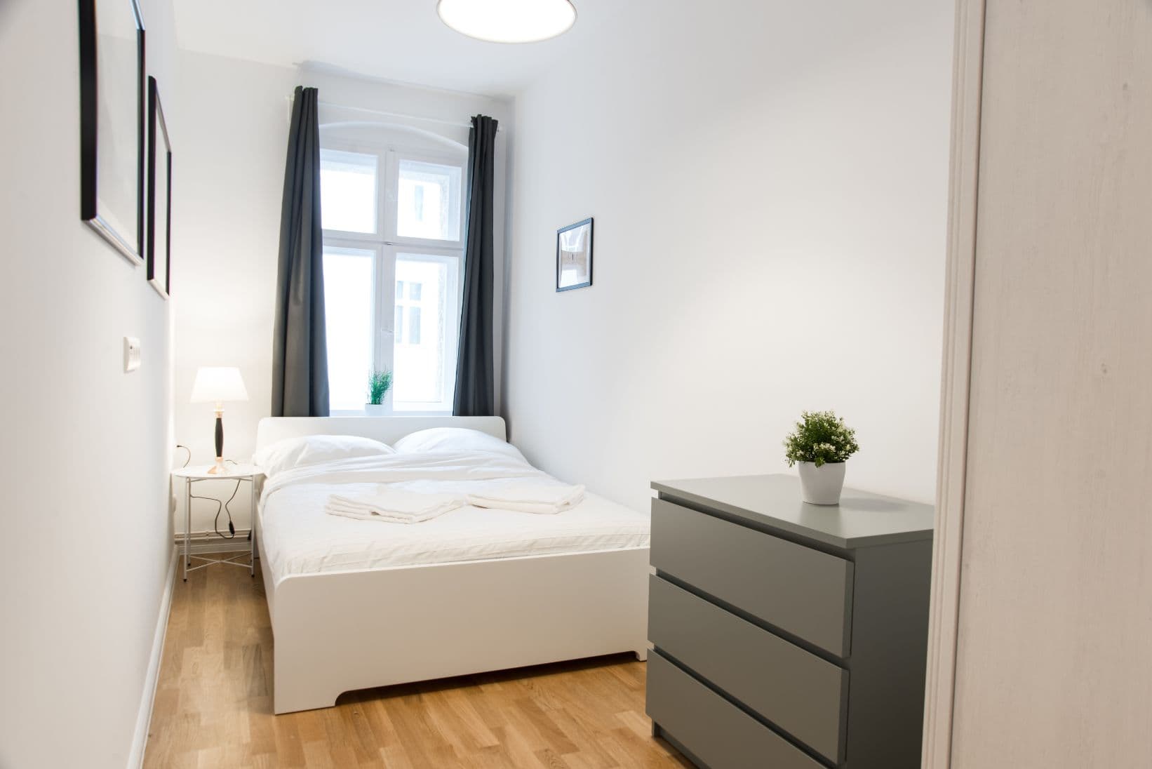 3 Rooms in Charlottenburg – image 11