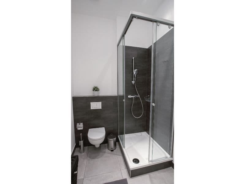 2 Rooms with Balcony in Brüsseler Kiez (Wedding) – image 14