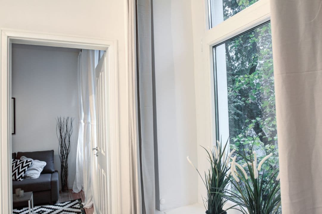 2 Rooms with Balcony near Schönlein Straße (Neukölln) – image 12