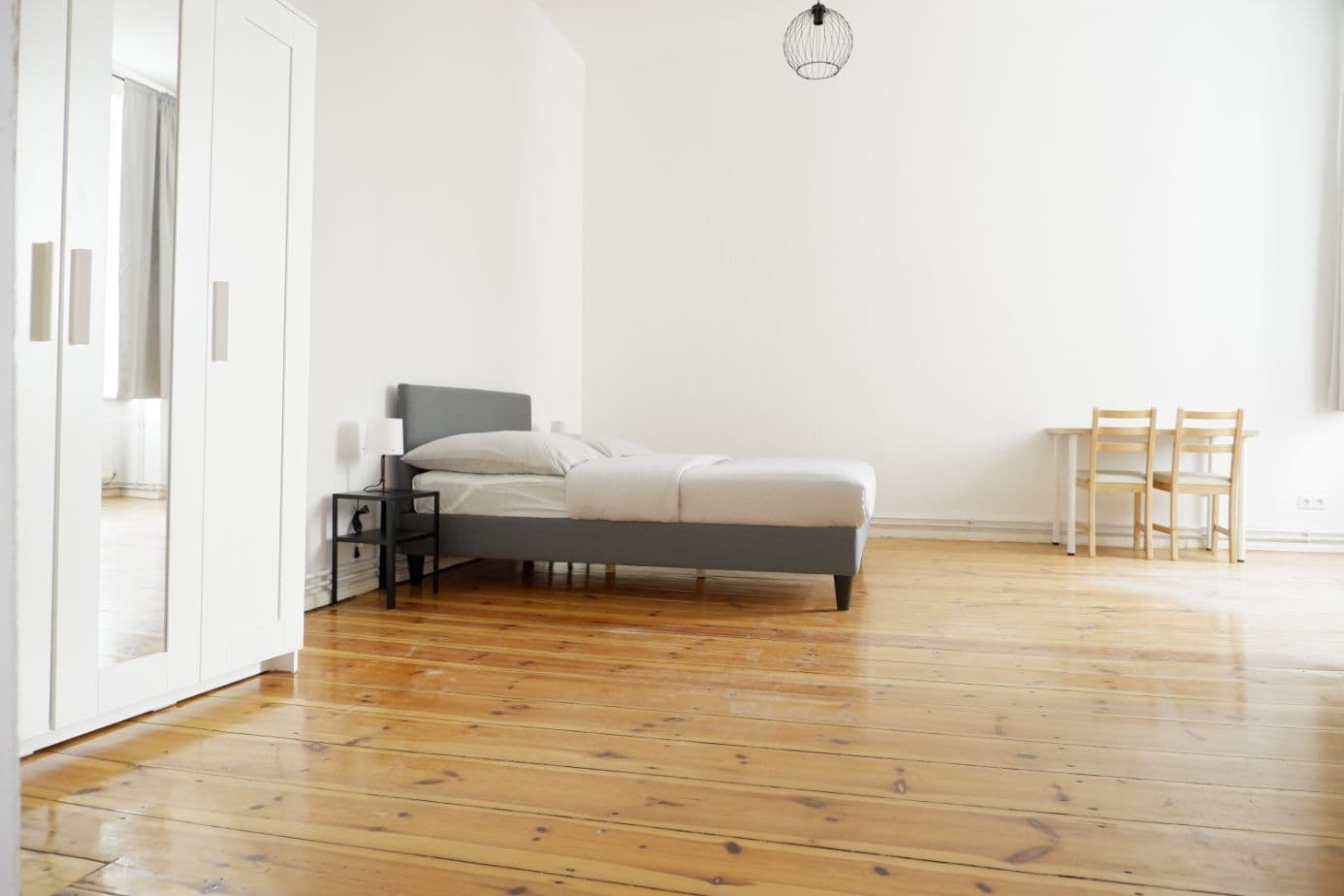 2 Rooms with Balcony in Charlottenburg – image 20