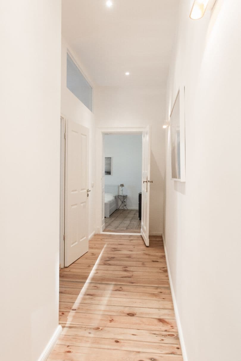 4 Rooms with Balcony near Turmstraße – image 9