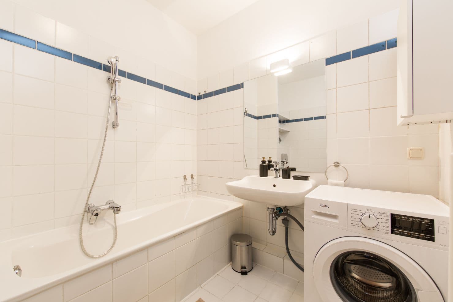2 Rooms with Terrace near U-Residenzstr. – image 19