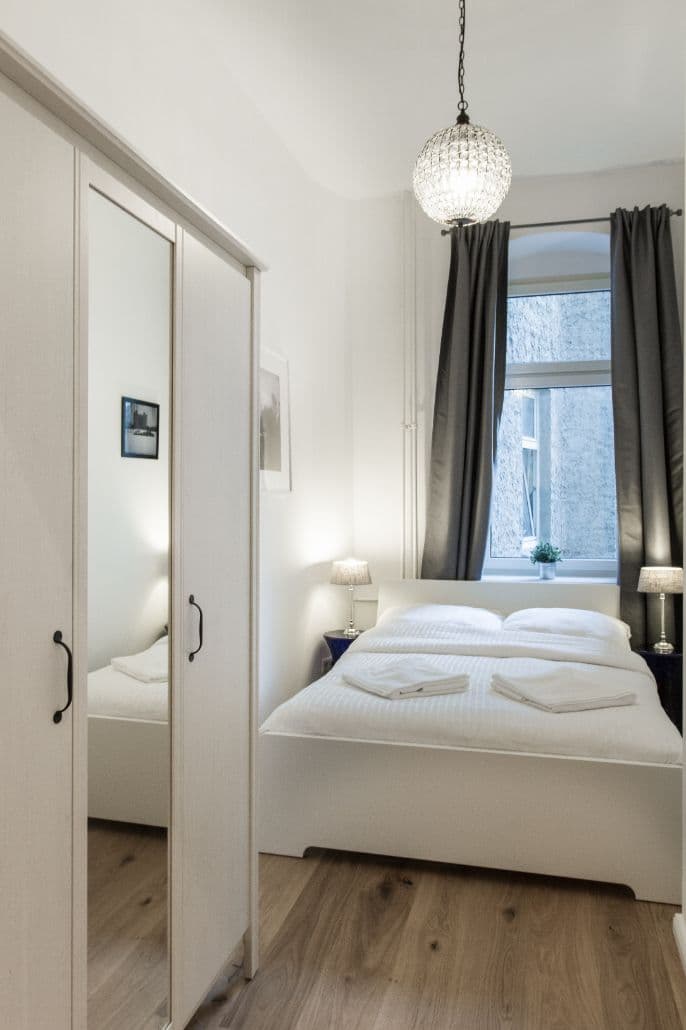 4 Rooms with Balcony near U-Seestraße (Wedding) - image 13