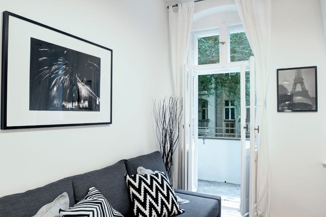 2 Rooms with Balcony near Schönlein Straße (Neukölln) – image 5