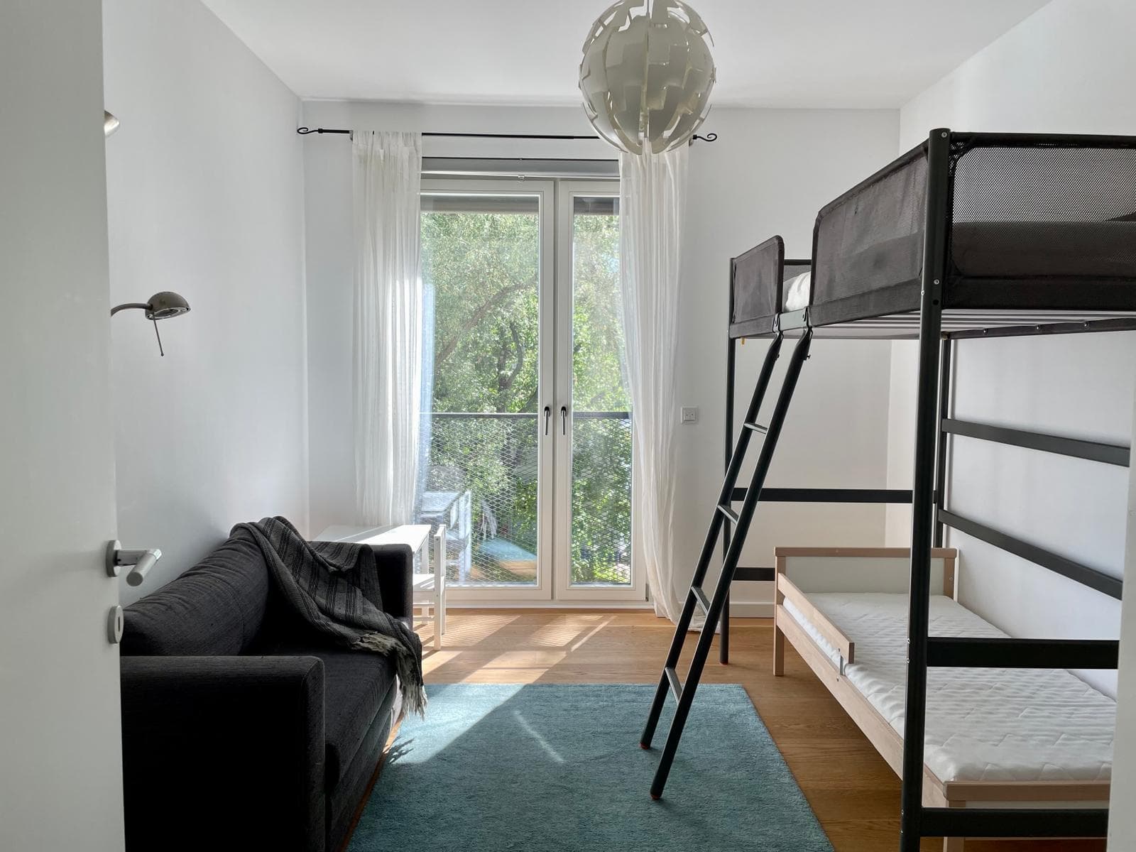 Spacious 3 bedroom apartment In Köpenick – image 31