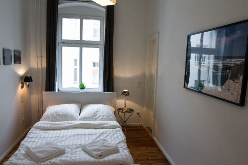 3 Rooms with Balcony near Görlizer Park – image 11