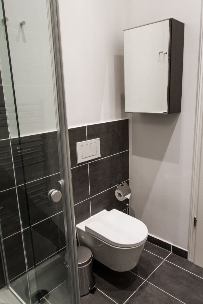 4 Rooms with Balcony near Turmstraße – image 7