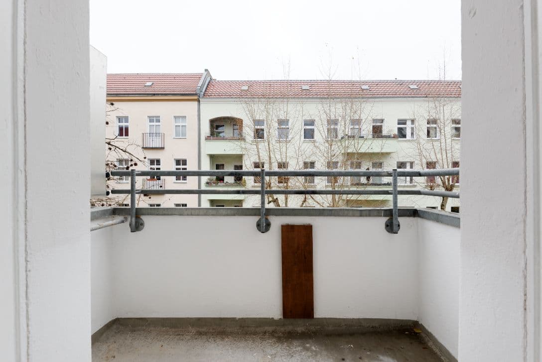2 Rooms with Balcony near U-Birkenstraße (Moabit) – image 17