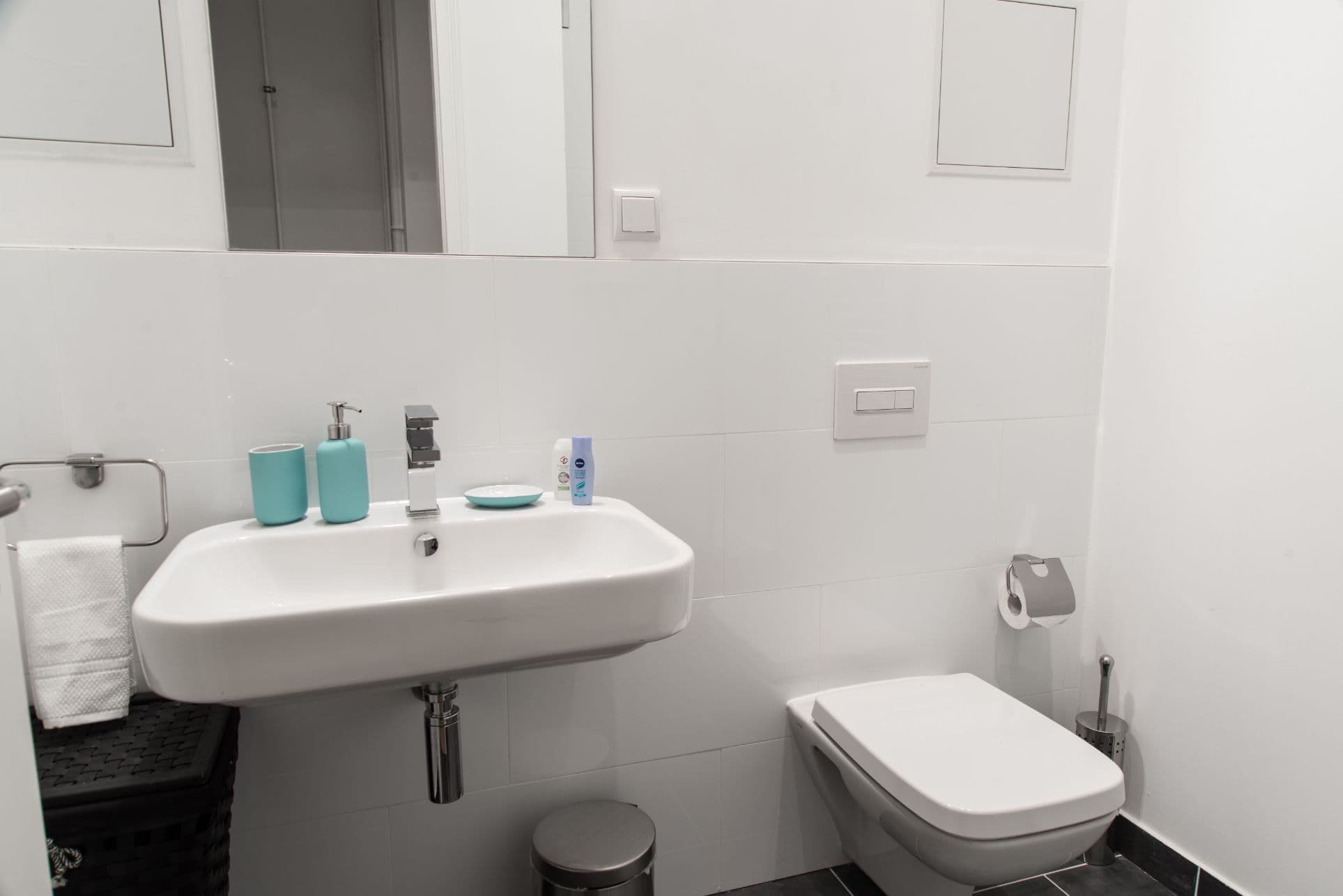 2 Rooms near Turmstraße – image 16
