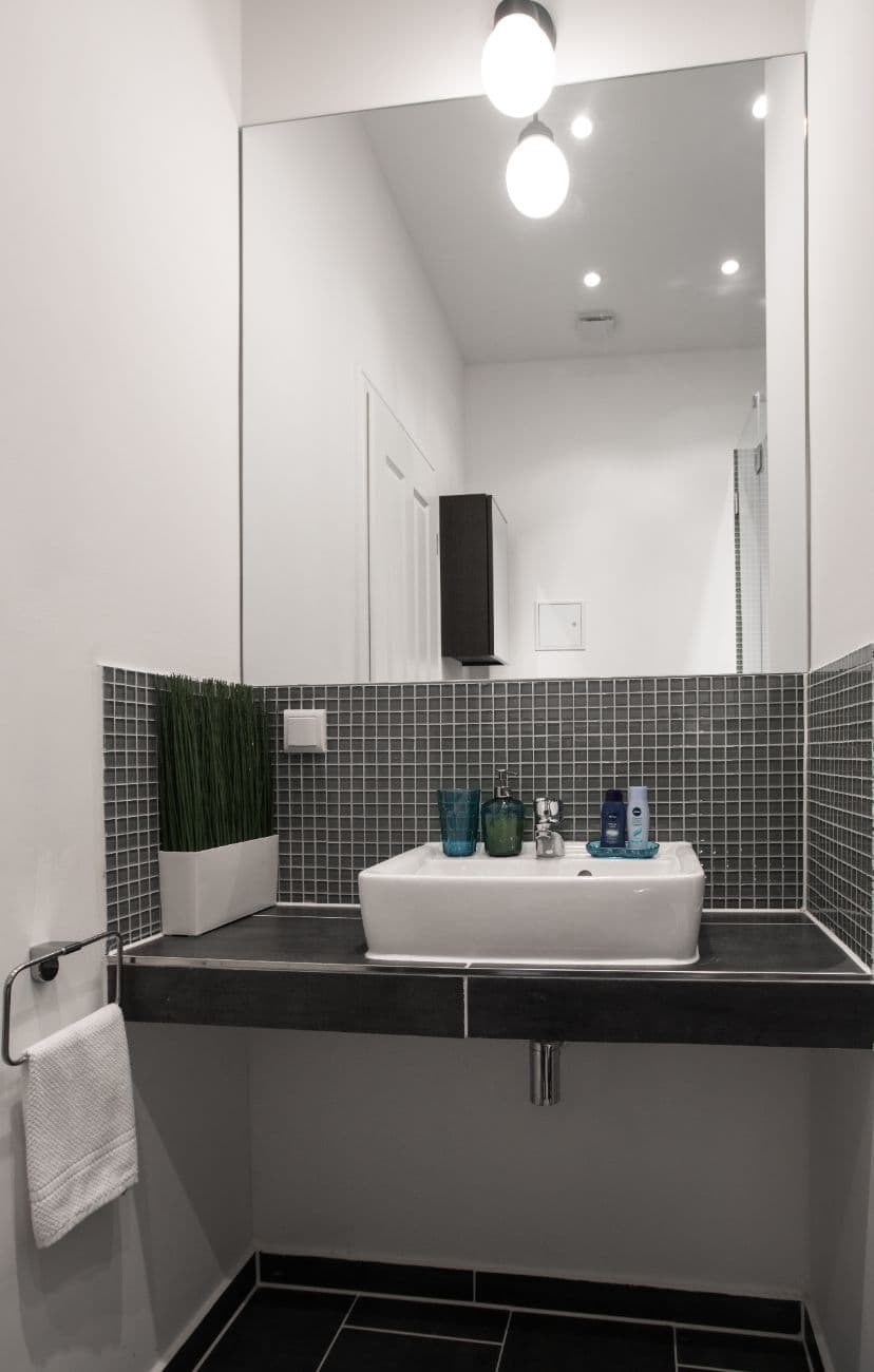 3 Rooms with Balcony in Schöneberg – image 12