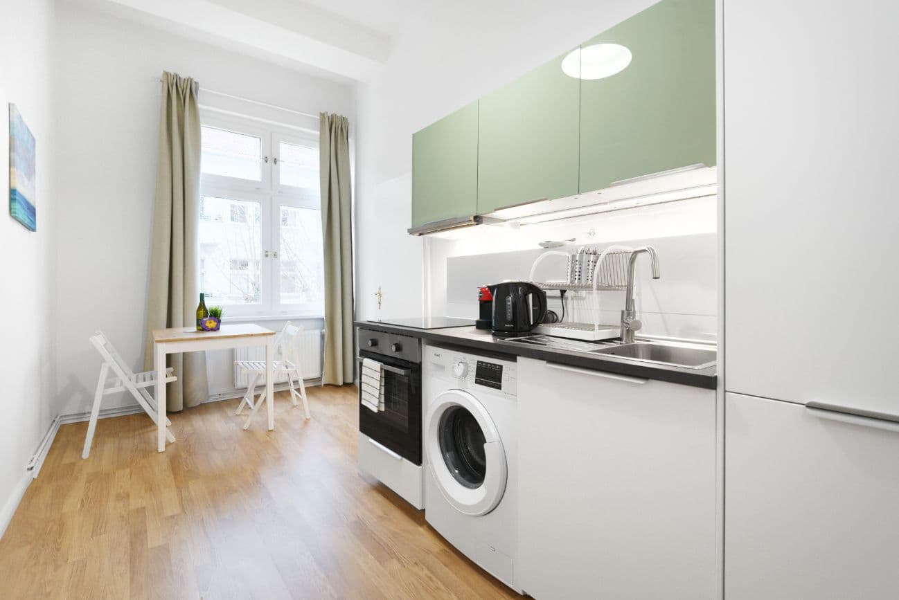 2 Rooms with Balcony near U-Birkenstraße (Moabit) – image 11