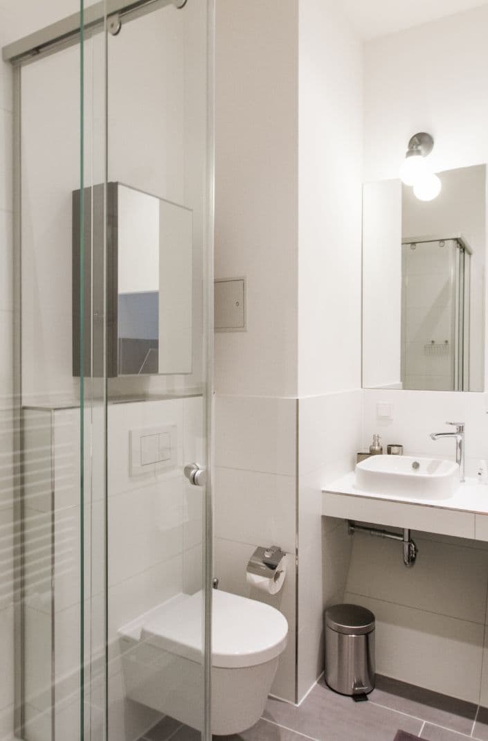 4 Rooms with Balcony near U-Seestraße (Wedding) - image 15