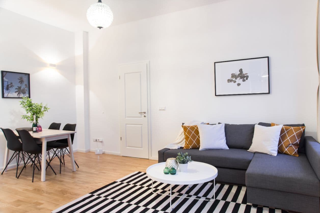 2 Rooms near Turmstraße – image 2