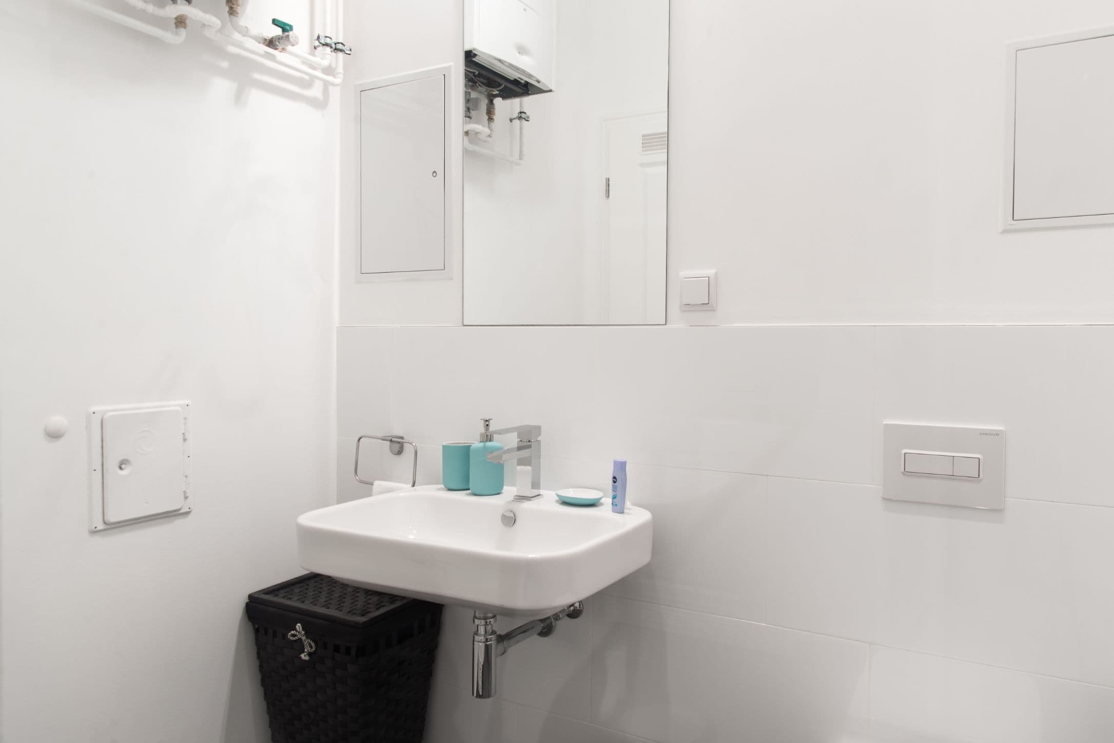 2 Rooms near Turmstraße – image 14