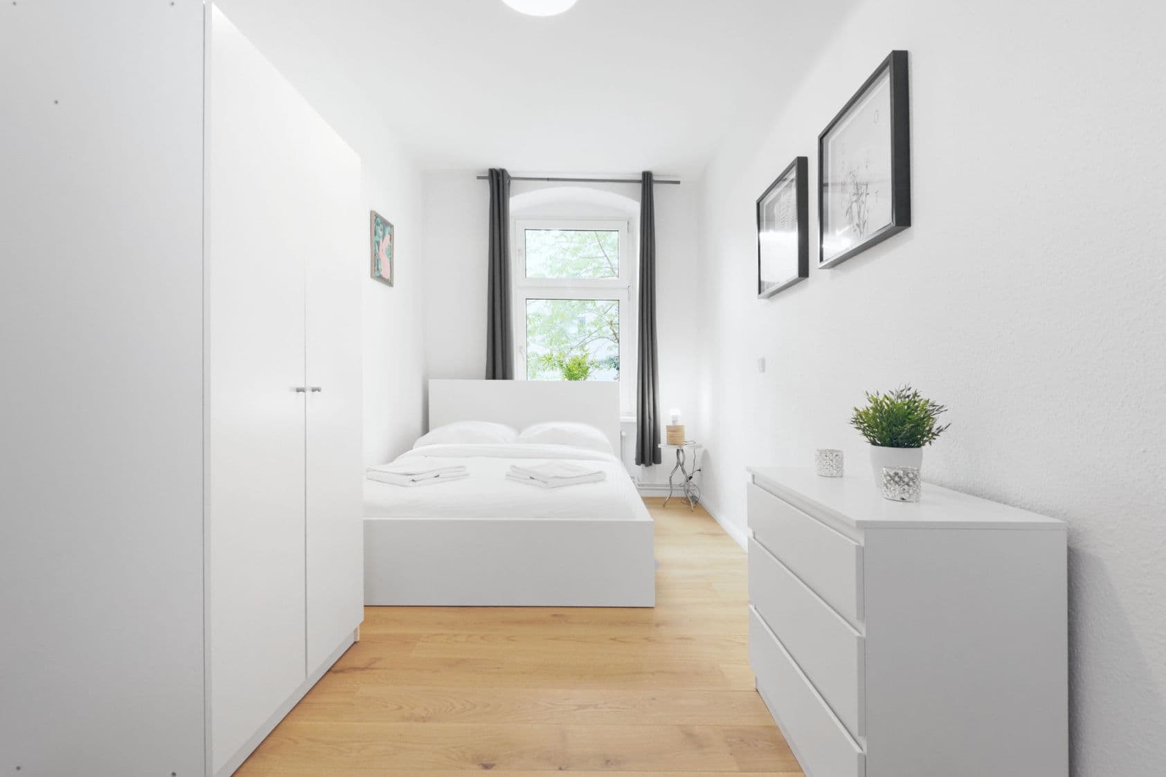 2 Rooms near Westhafen (Moabit) – image 5