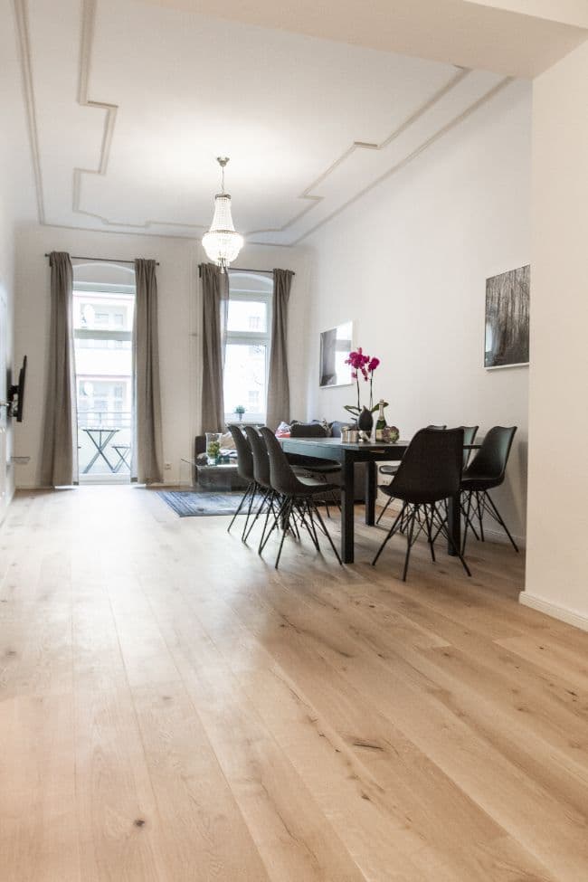 4 Rooms with Balcony near U-Seestraße (Wedding) - image 9