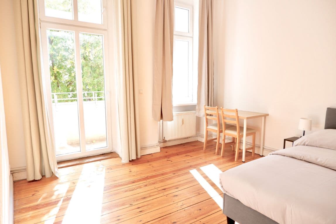 2 Rooms with Balcony in Charlottenburg – image 47