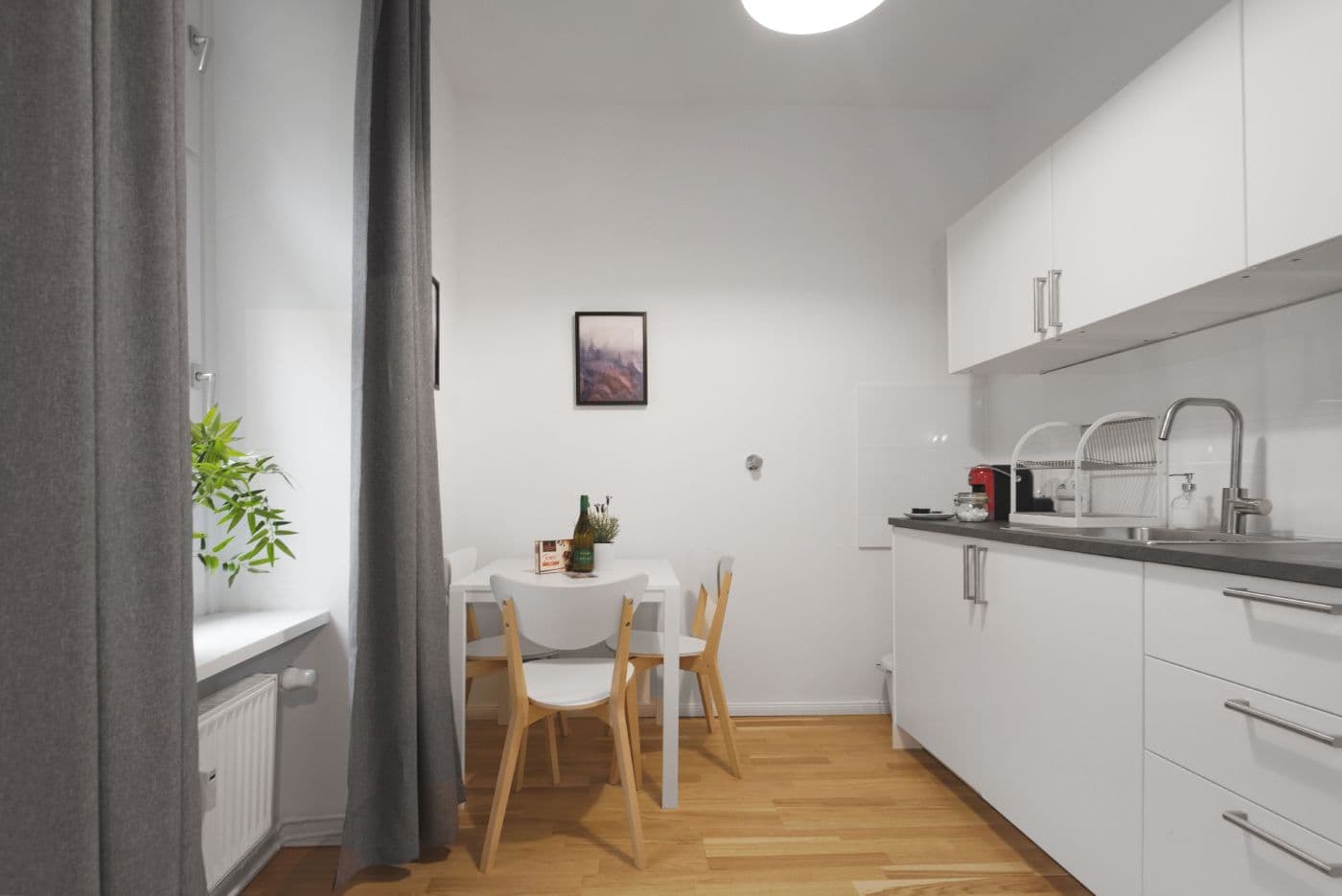 Studio Apartment with Terrace in Sprengelkiez – image 9