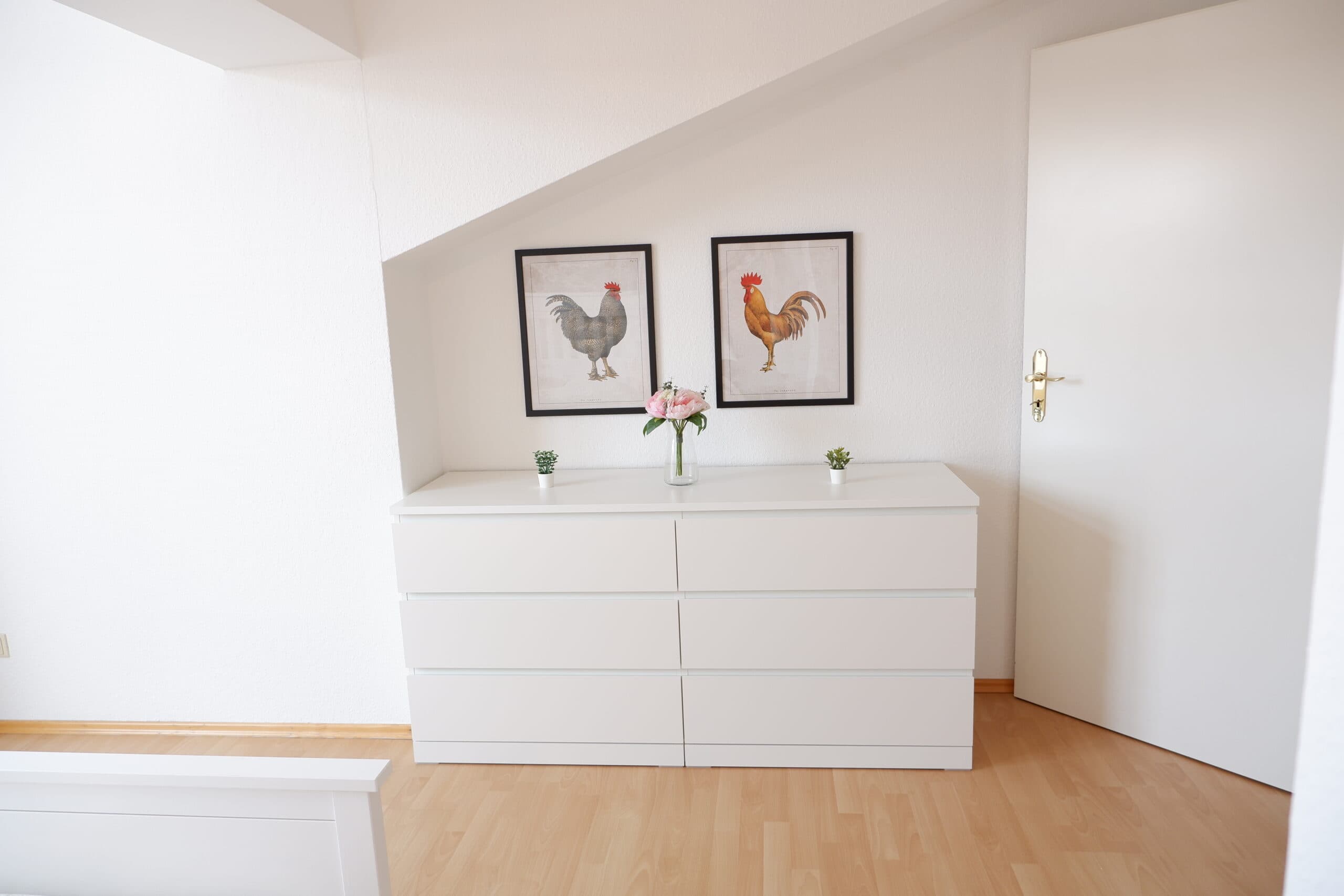 Stylish renovated one-bedroom rooftop apartment in the vibrant Kreuzberg district – image 3