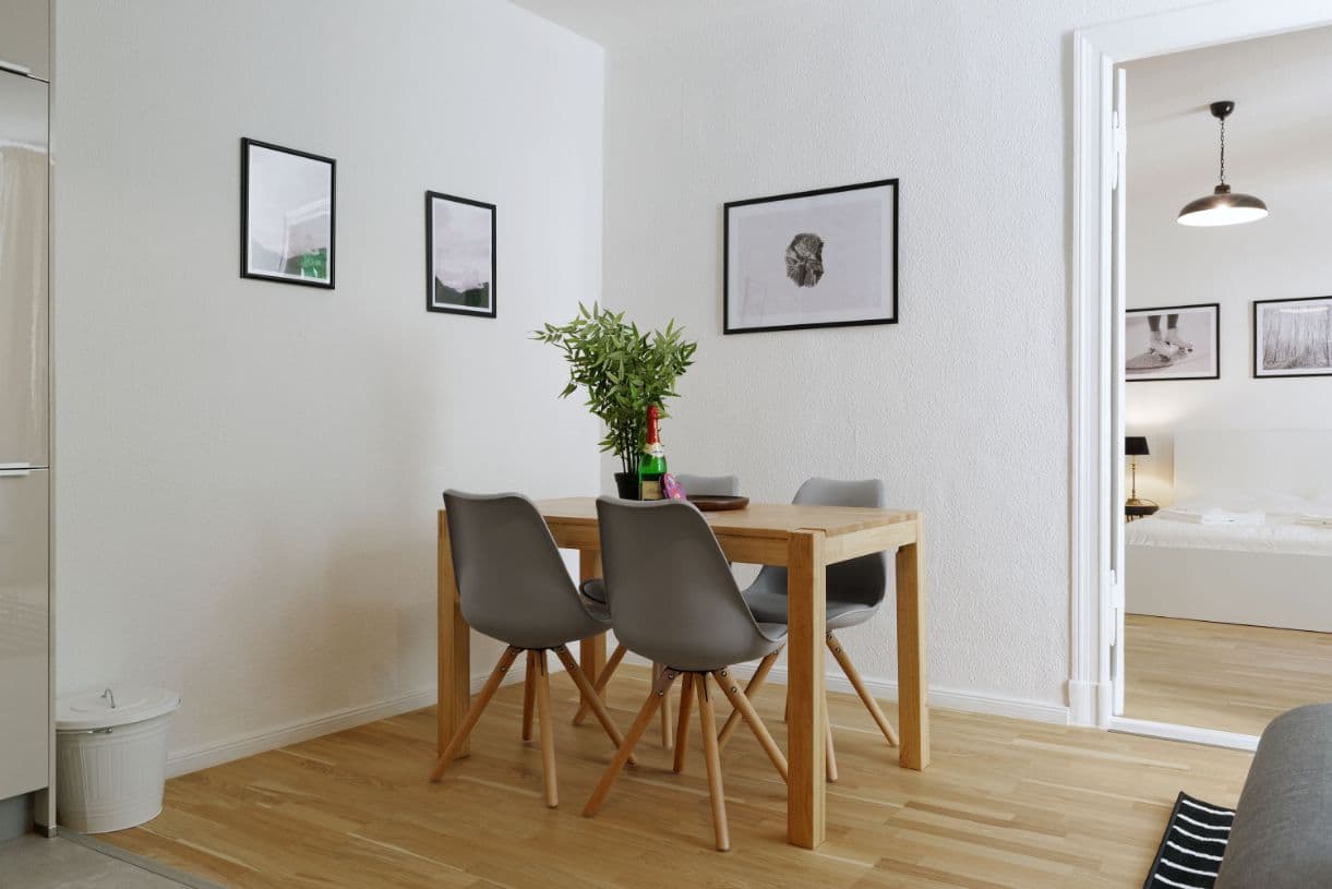 2 Rooms near Westhafen (Moabit) – image 9