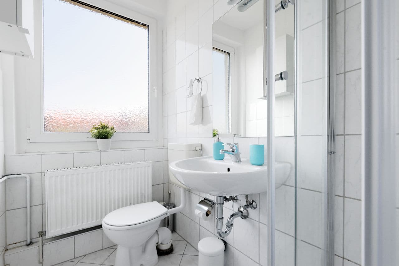 2 Rooms on Mehringdamm (Kreuzberg) – image 16