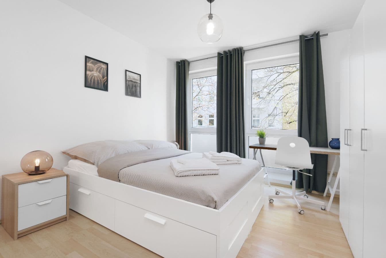 4 Rooms with Balcony near U-Residenzstr. – image 14