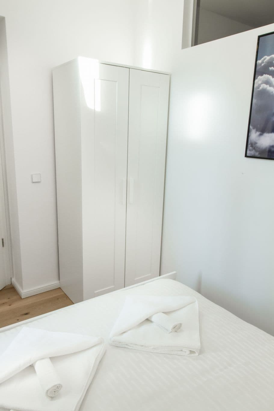 3 Rooms near Turmstraße – image 23