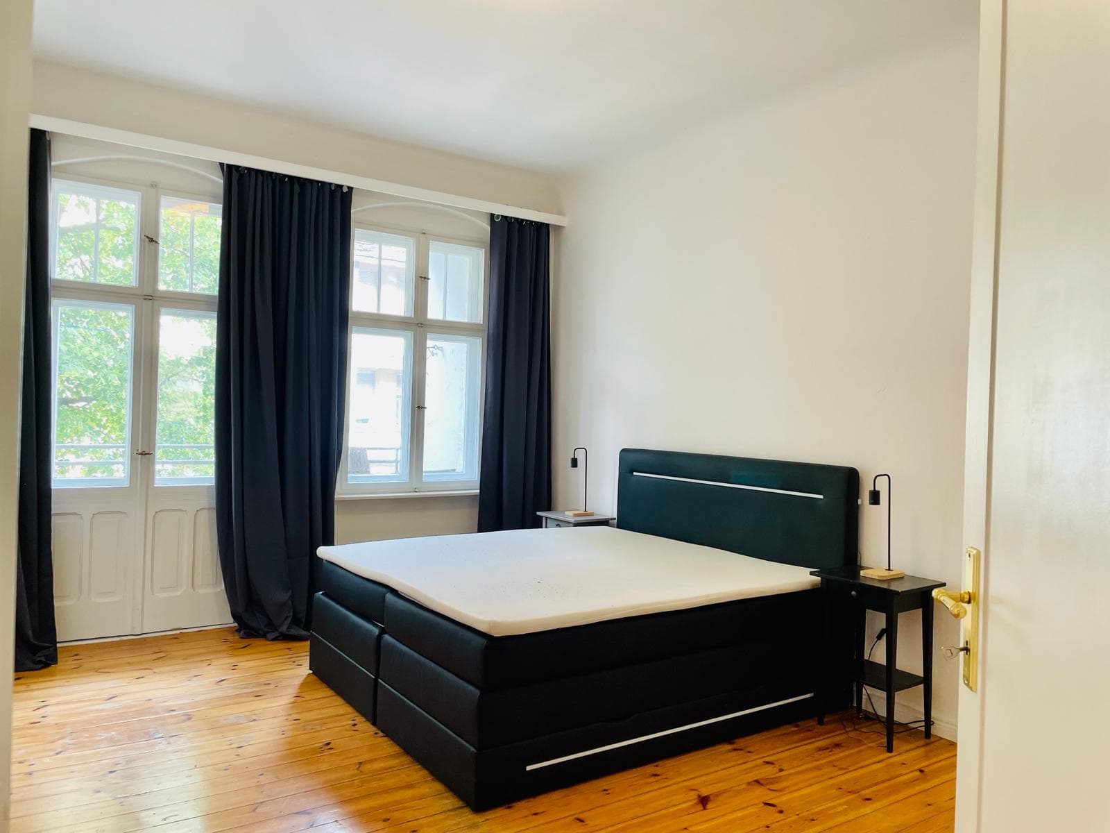 Modern 3 bedrooms apartment – image 1
