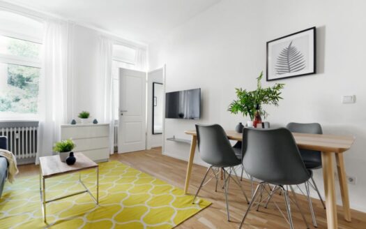2 Rooms near U-Seestraße (Wedding)